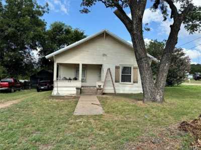 Home For Sale in Santa Anna, Texas