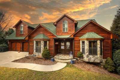 Home For Sale in Union Hall, Virginia