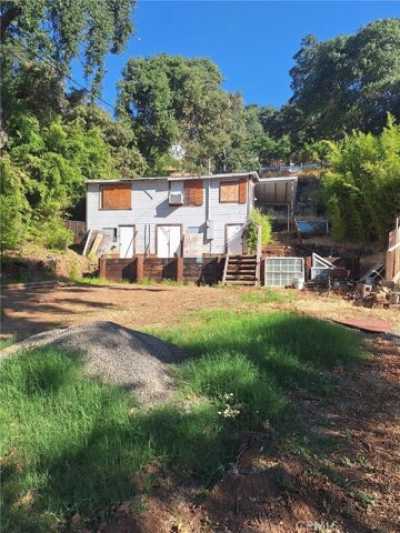 Home For Sale in Clearlake Oaks, California