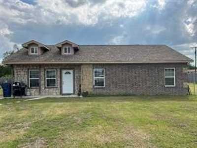 Home For Sale in Itasca, Texas