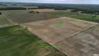 Residential Land For Sale in Louisville, Illinois