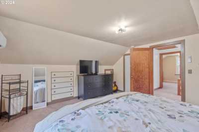 Home For Sale in Rainier, Oregon