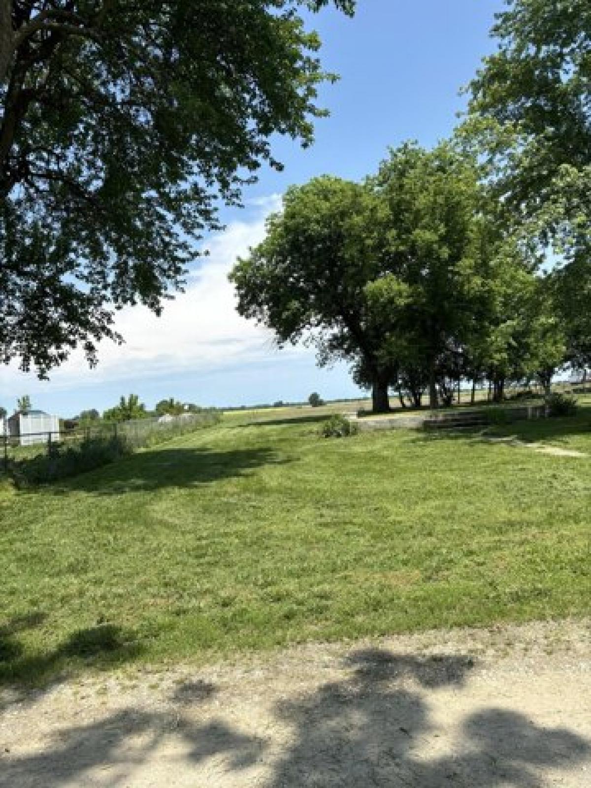 Picture of Residential Land For Sale in Lamar, Missouri, United States