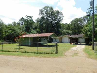 Home For Sale in Woodville, Texas