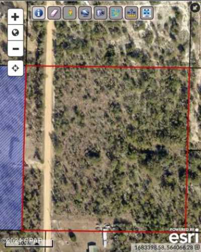 Residential Land For Sale in Fountain, Florida