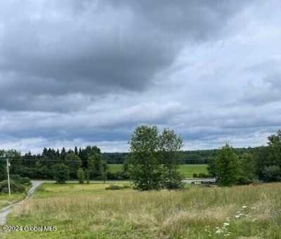 Residential Land For Sale in Sprakers, New York