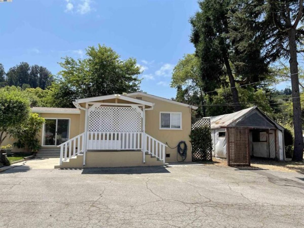 Picture of Home For Rent in Aromas, California, United States