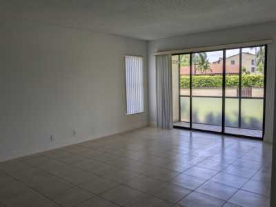 Home For Rent in Greenacres, Florida