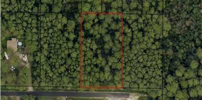 Residential Land For Sale in Navarre, Florida