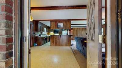 Home For Sale in Bessemer City, North Carolina