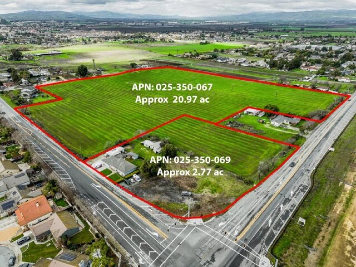 Picture of Residential Land For Sale in Hollister, California, United States