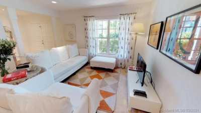 Home For Sale in Key Biscayne, Florida