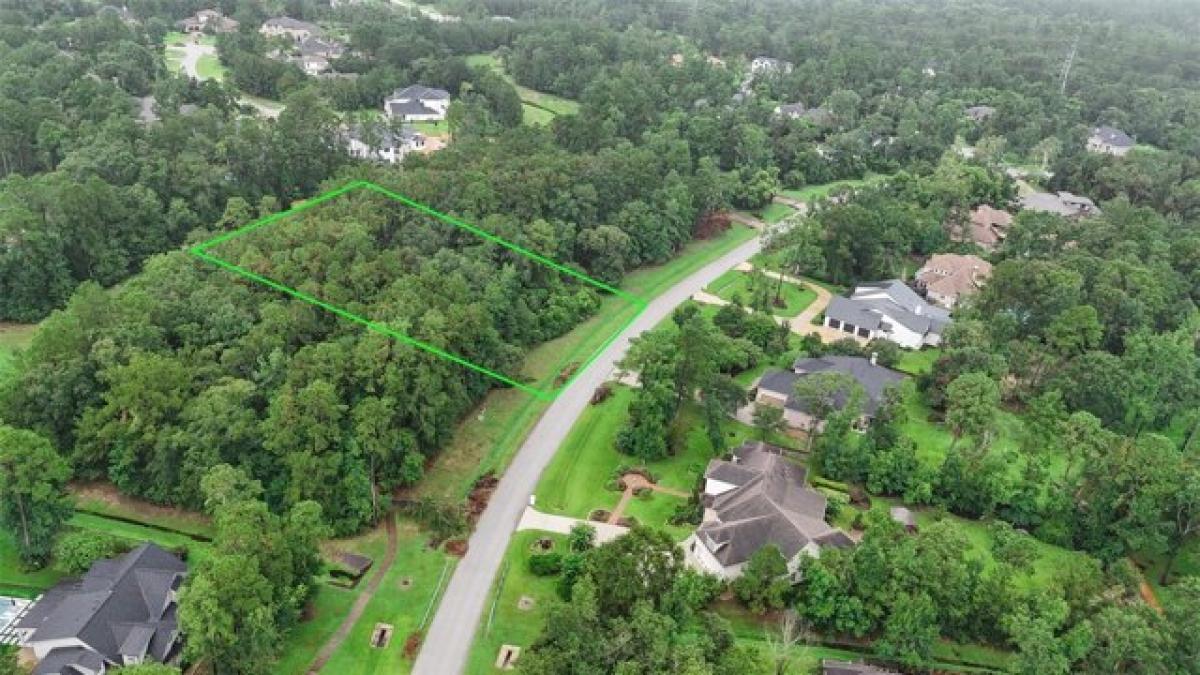 Picture of Residential Land For Sale in The Woodlands, Texas, United States