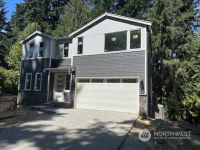 Home For Sale in Mukilteo, Washington