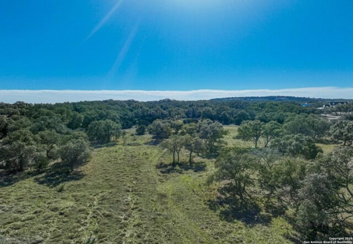 Picture of Residential Land For Sale in Boerne, Texas, United States