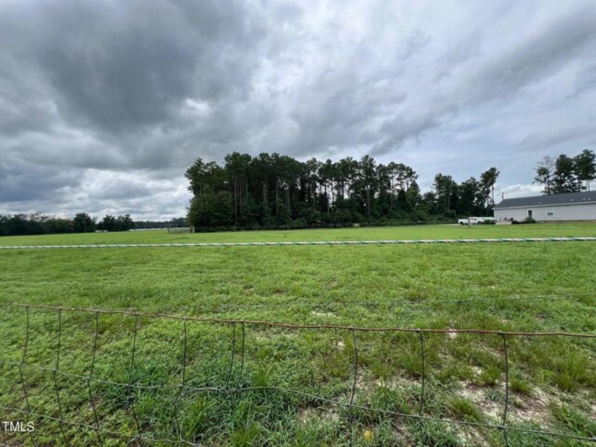 Picture of Residential Land For Sale in La Grange, North Carolina, United States