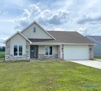 Home For Sale in Swanton, Ohio