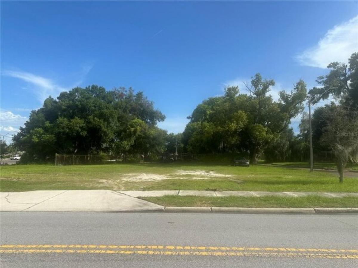 Picture of Residential Land For Sale in Lakeland, Florida, United States