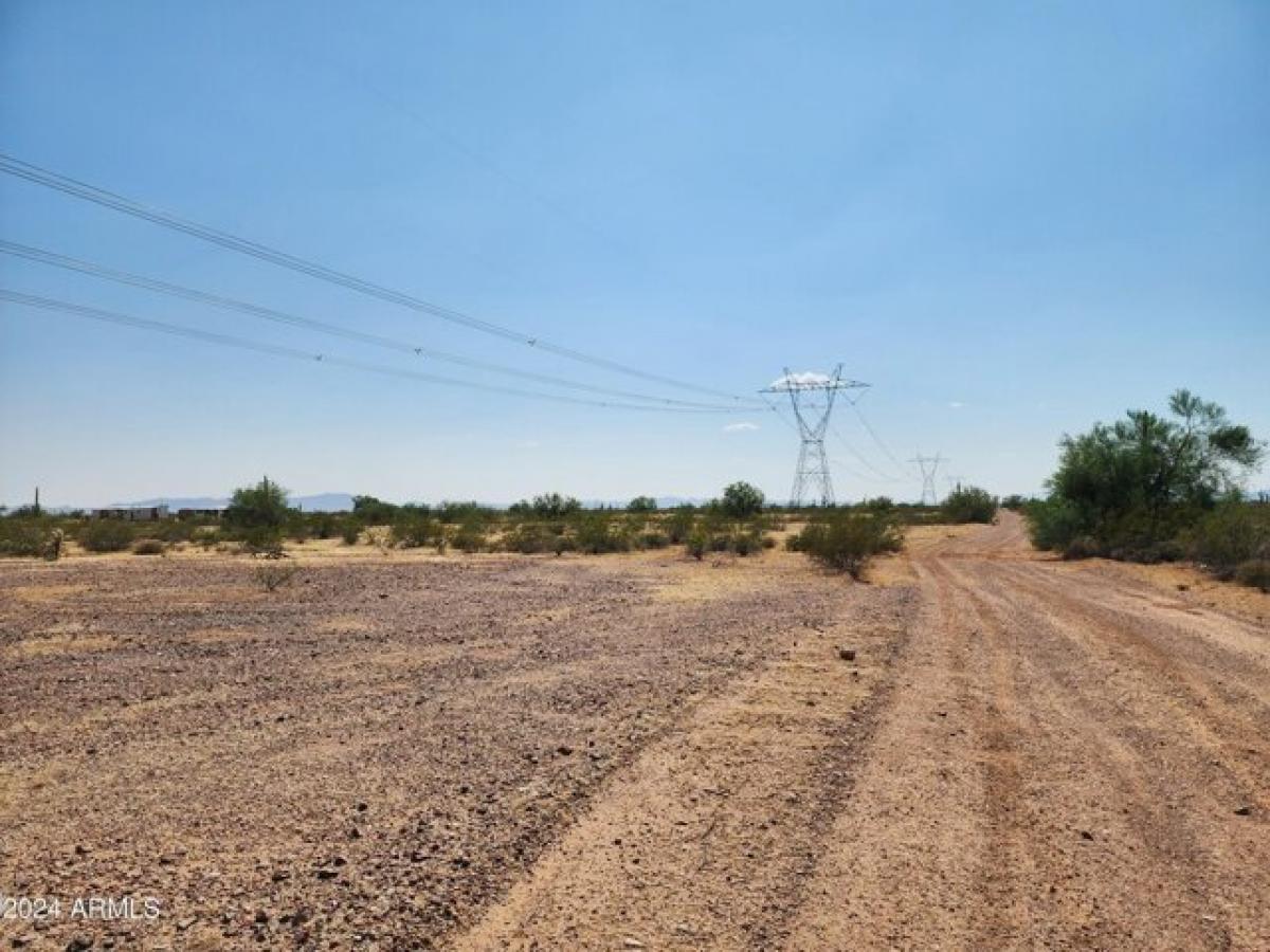 Picture of Residential Land For Sale in Wittmann, Arizona, United States