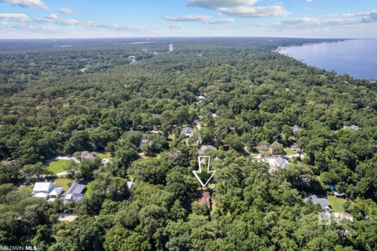 Picture of Residential Land For Sale in Fairhope, Alabama, United States