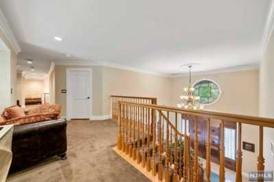 Home For Sale in Cresskill, New Jersey