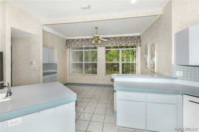 Home For Sale in Lecanto, Florida