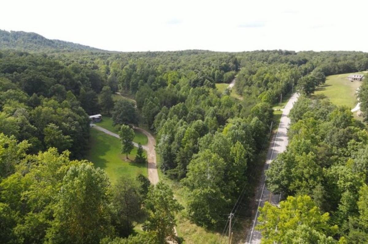 Picture of Residential Land For Sale in Jeffersonville, Kentucky, United States