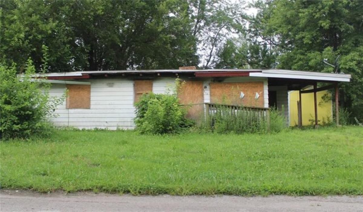 Picture of Home For Rent in East Saint Louis, Illinois, United States