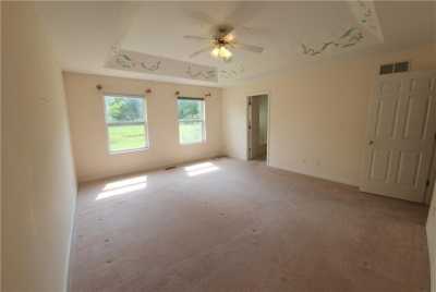 Home For Sale in Effingham, Illinois