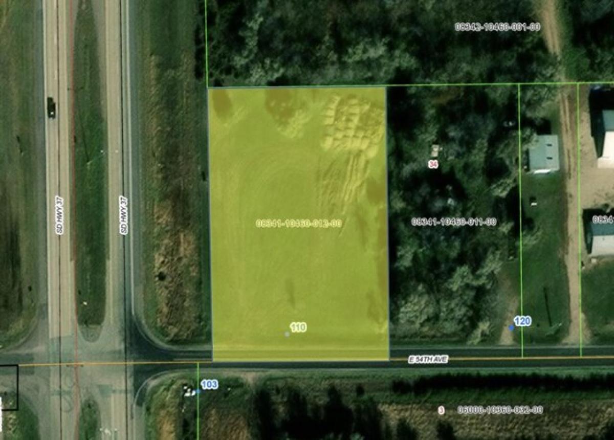 Picture of Residential Land For Sale in Mitchell, South Dakota, United States