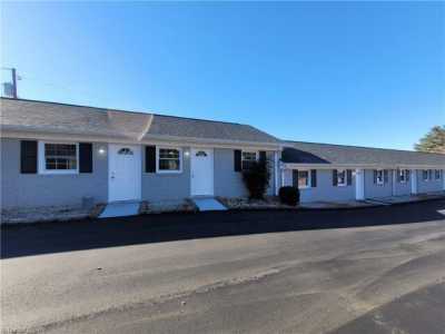 Home For Rent in Pilot Mountain, North Carolina