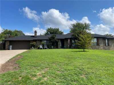 Home For Sale in Van Buren, Arkansas