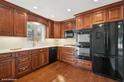 Home For Sale in Wilmette, Illinois