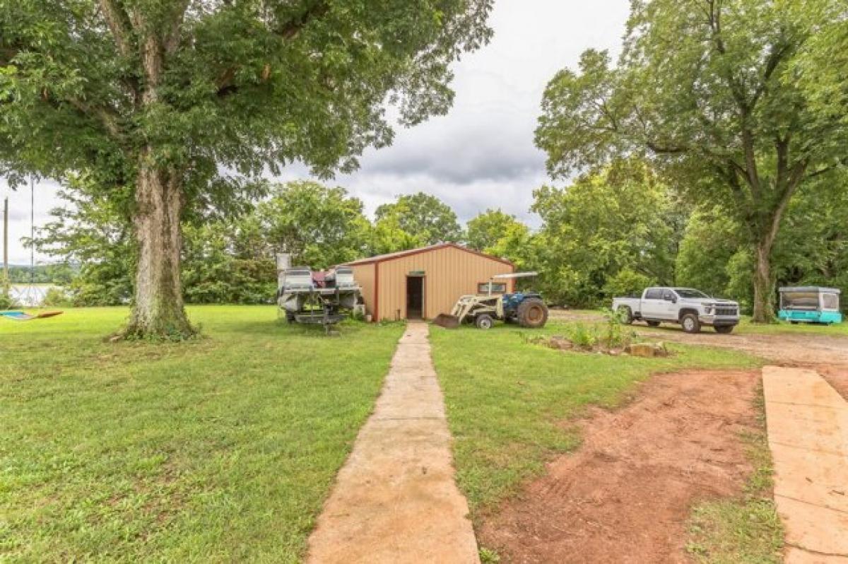 Picture of Home For Sale in Elora, Tennessee, United States