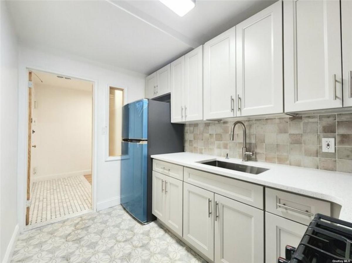 Picture of Apartment For Rent in Flushing, New York, United States