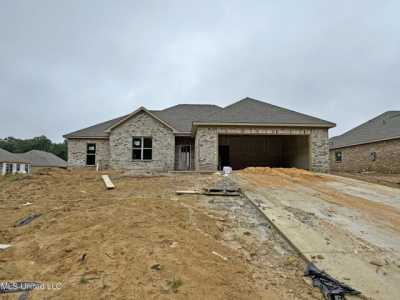 Home For Sale in Pearl, Mississippi