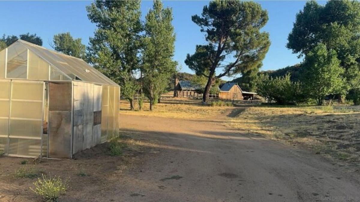 Picture of Home For Sale in Anza, California, United States