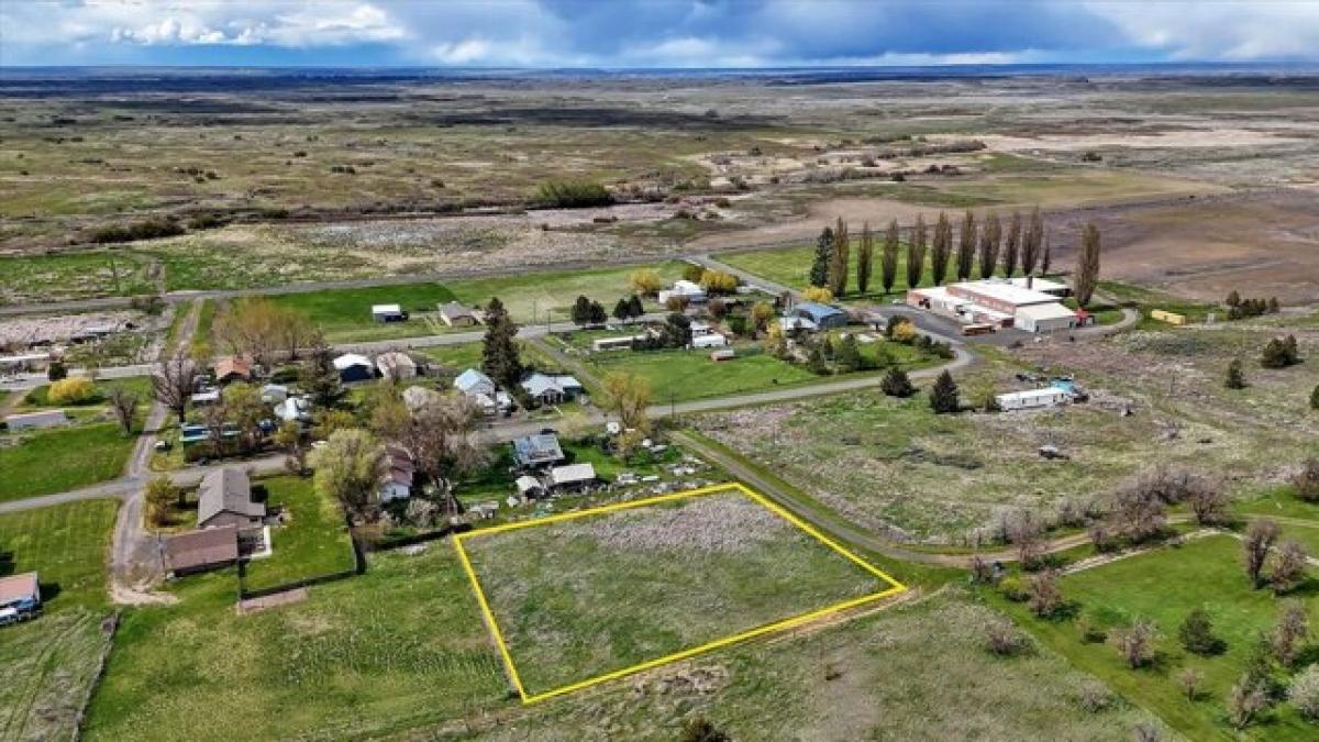 Picture of Residential Land For Sale in Lamont, Washington, United States