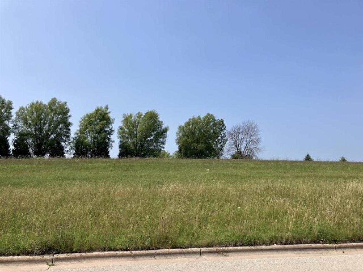 Picture of Residential Land For Sale in Lancaster, Wisconsin, United States