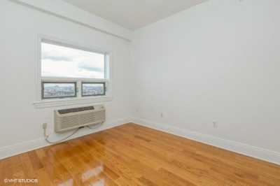 Home For Rent in Union City, New Jersey