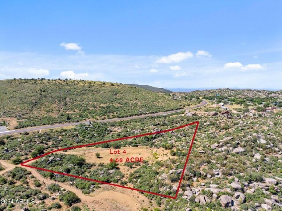 Picture of Residential Land For Sale in Yarnell, Arizona, United States