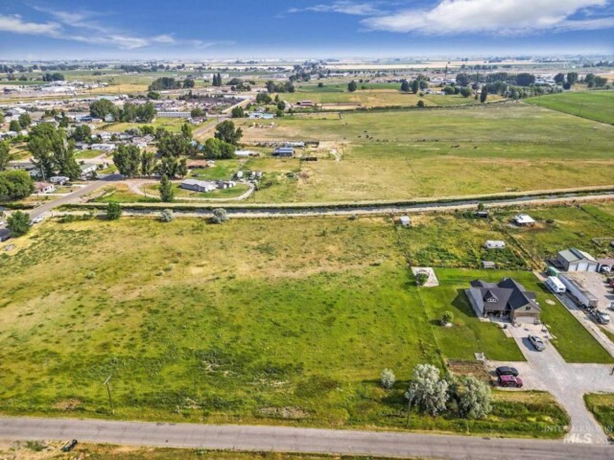 Picture of Residential Land For Sale in Heyburn, Idaho, United States