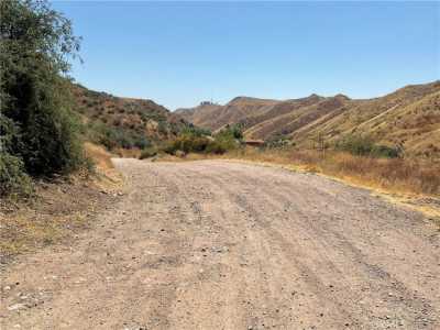 Residential Land For Sale in Agua Dulce, California