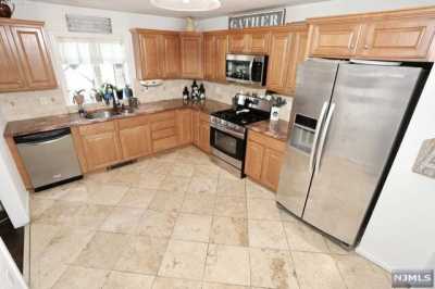 Home For Sale in Bergenfield, New Jersey