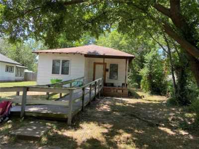 Home For Sale in Okemah, Oklahoma