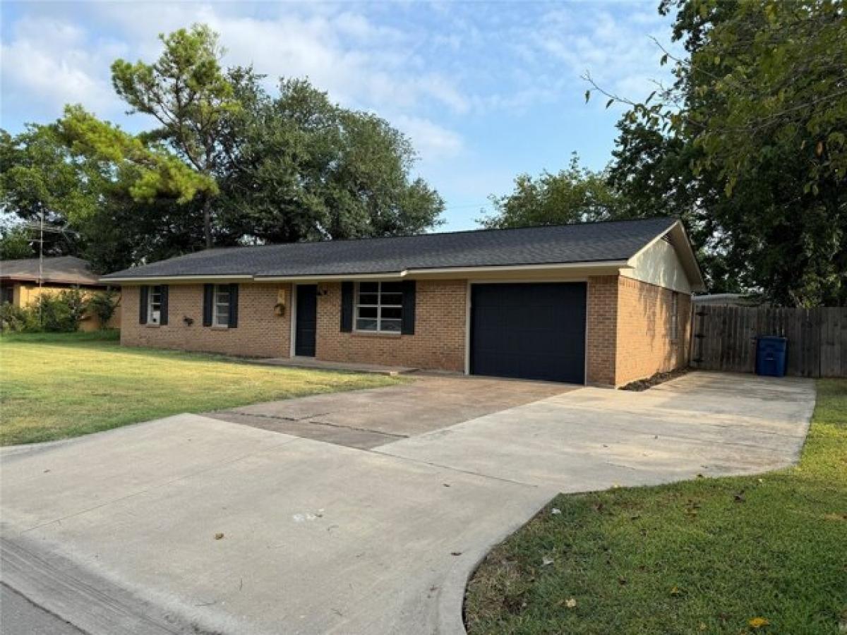 Picture of Home For Rent in Sanger, Texas, United States