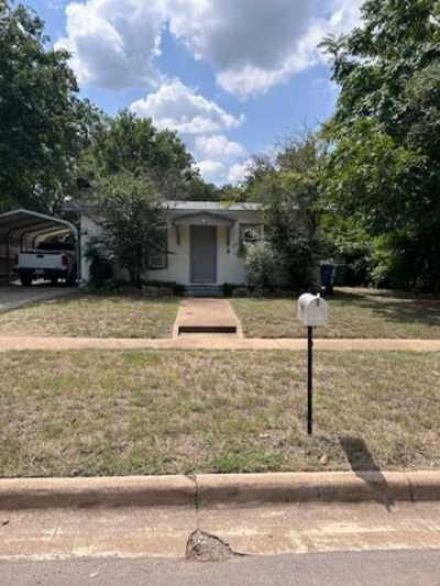 Home For Sale in Graham, Texas