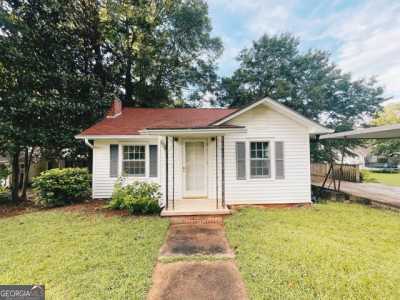 Home For Sale in Manchester, Georgia