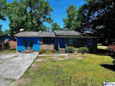 Home For Sale in Lake City, South Carolina