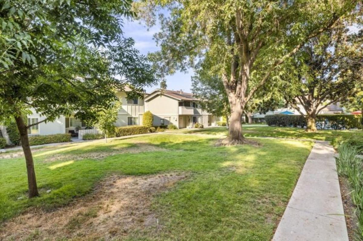 Picture of Home For Sale in Mountain View, California, United States